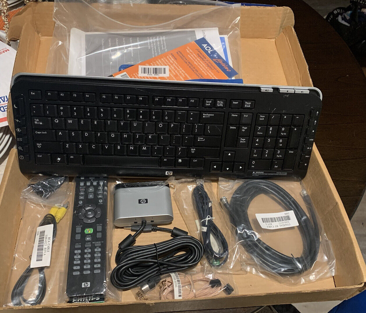 HP MCE Combo Kit HP Keyboard Model 5189URF + RC6 IR Remote Control + IR Receiver