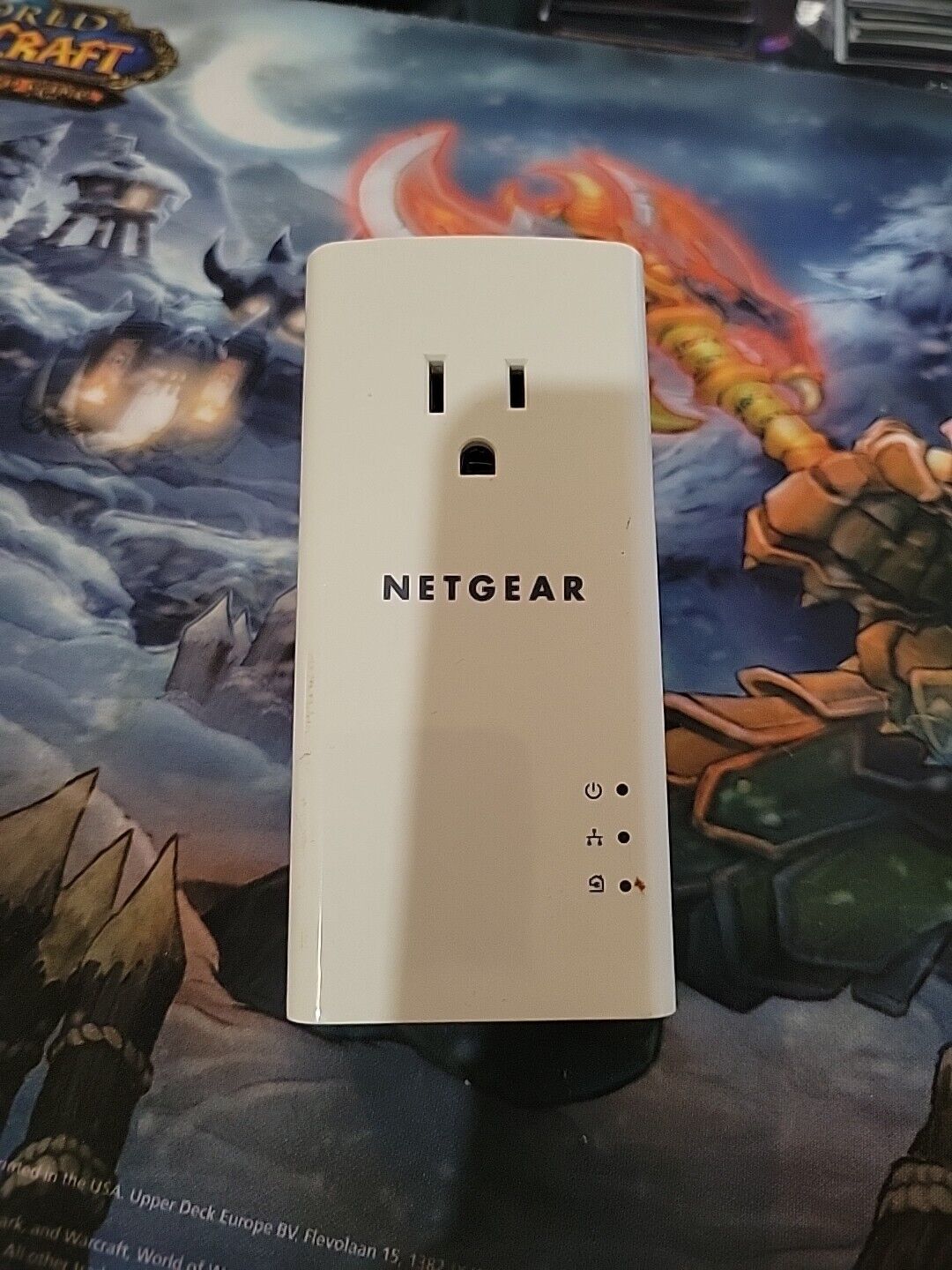 Netgear PLP1200-100PAS Powerline 1200 and Extra Outlet