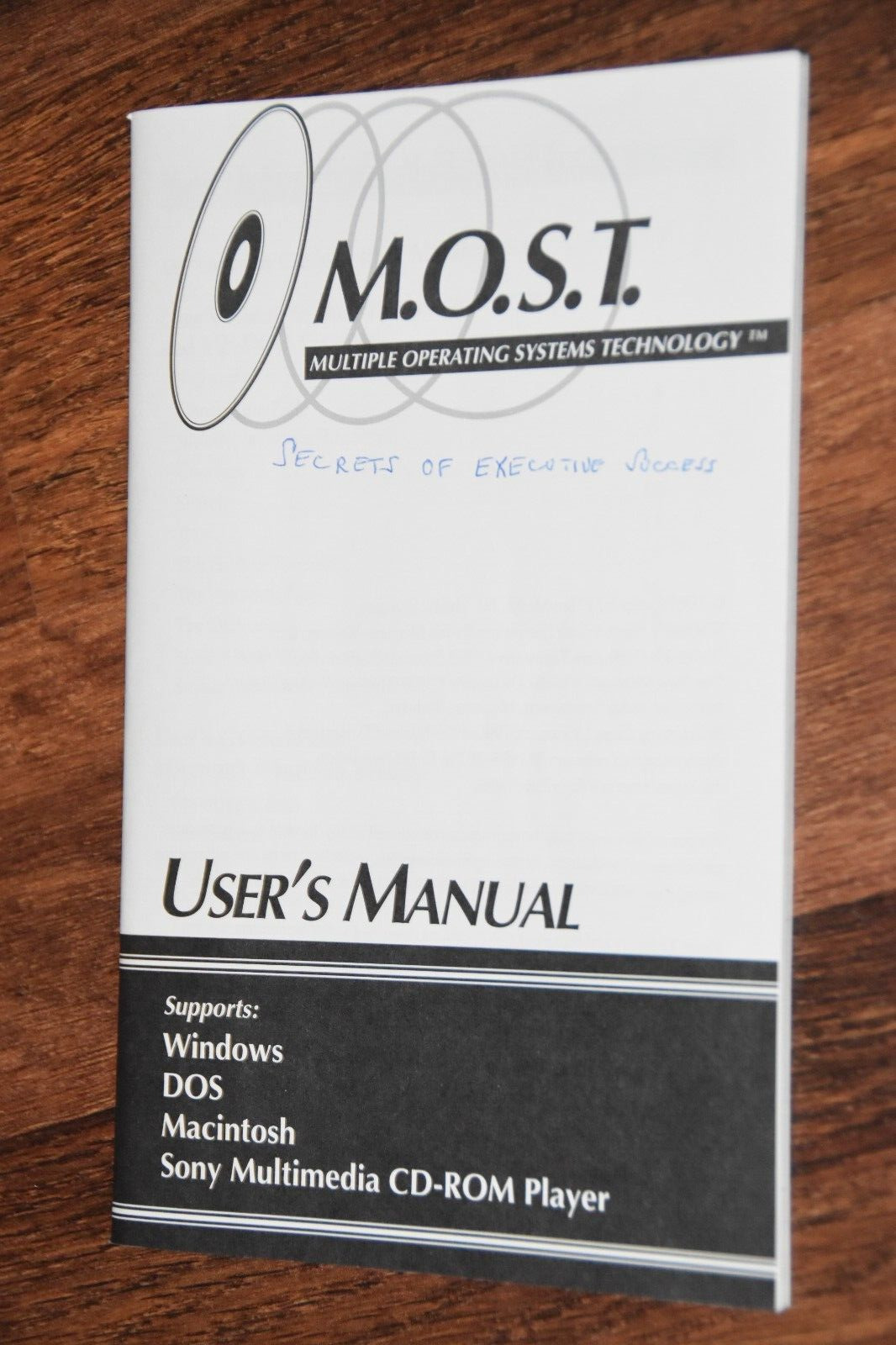 Compton\'s M.O.S.T. User\'s Manual Guide booklet pamphlet vintage most Windows MAC