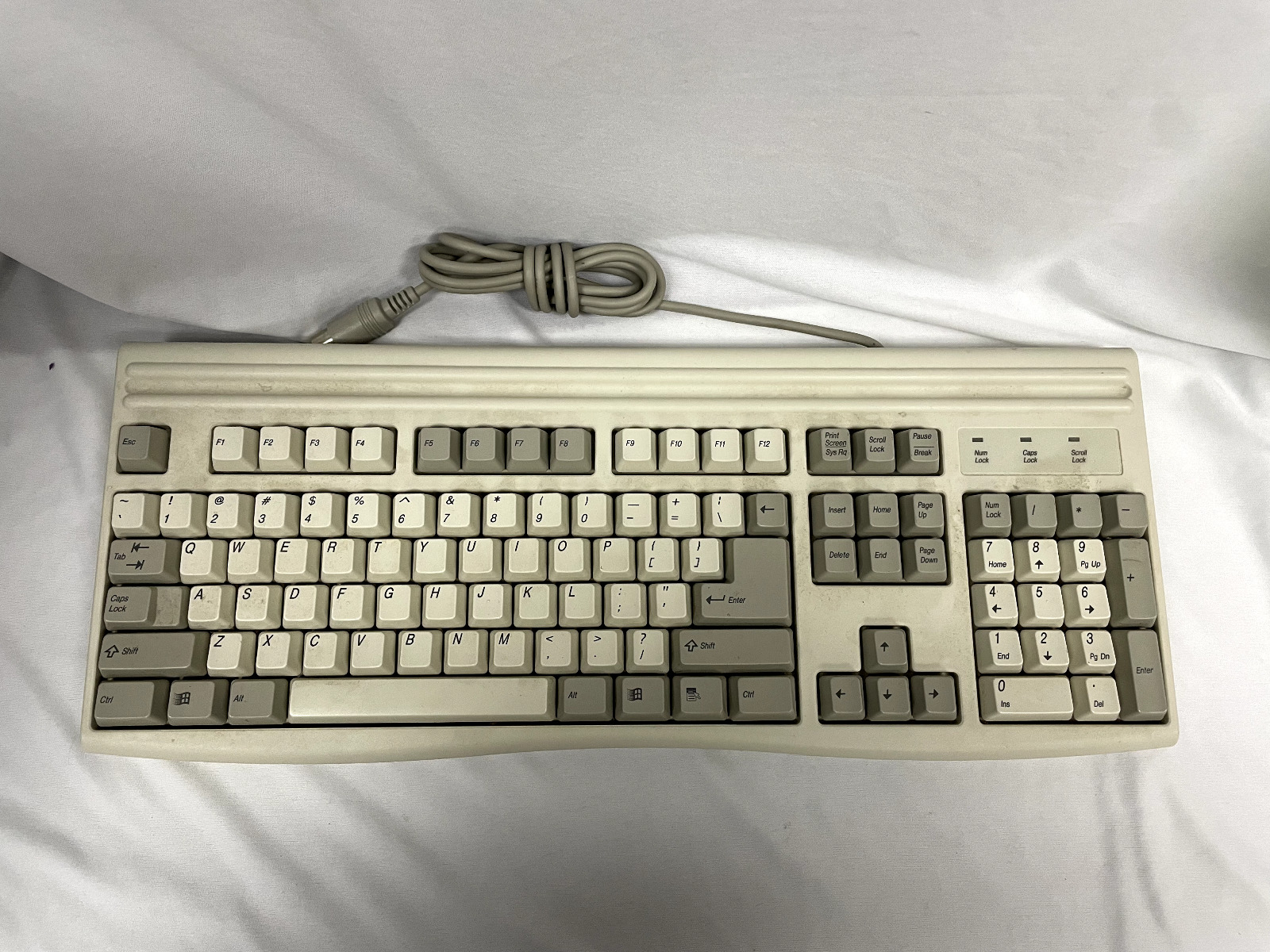 Mitsumi Mechanical KPQ-E99ZC-13 Keyboard XT/AT Connection Mainframe Clean
