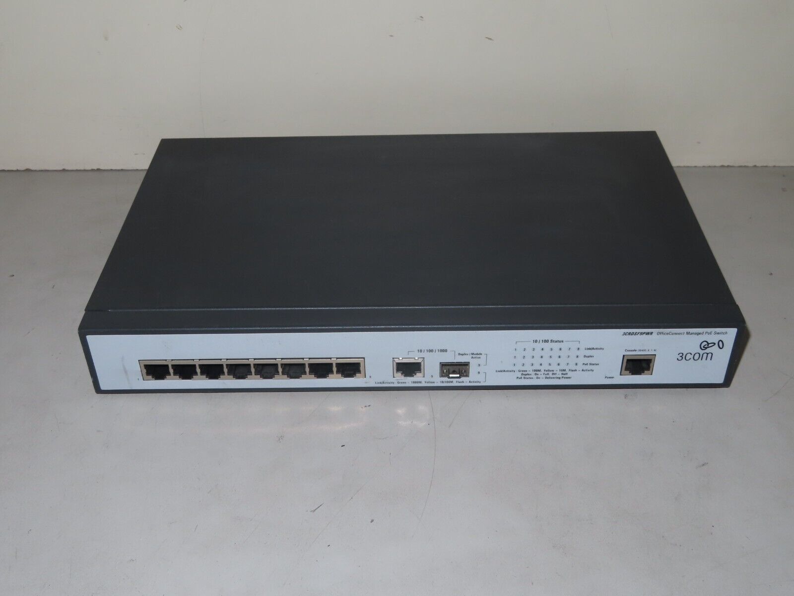 3Com 3CRDSF9PWR OfficeConnect Managed POE Switch 8-Port 10/100 PoE + 1-Port 1000