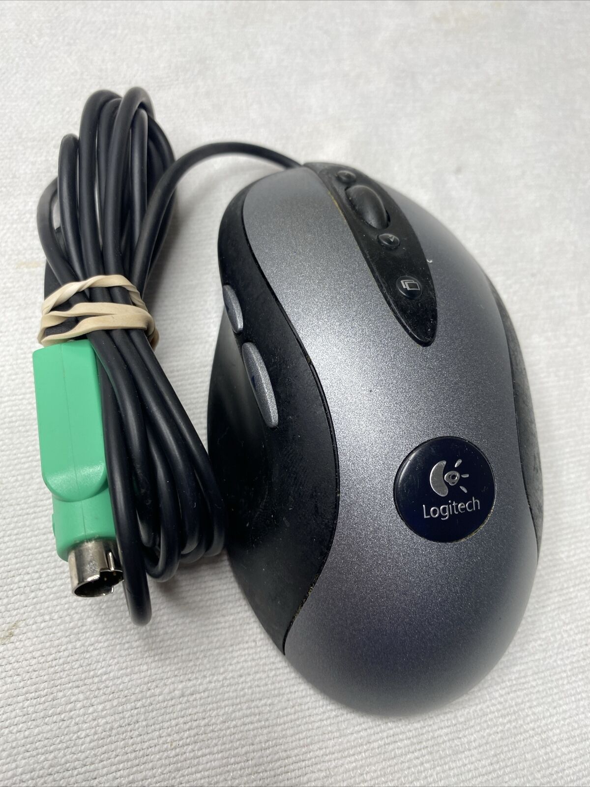 Logitech MX500 Optical Gaming Mouse Wired USB -READ DETAILS
