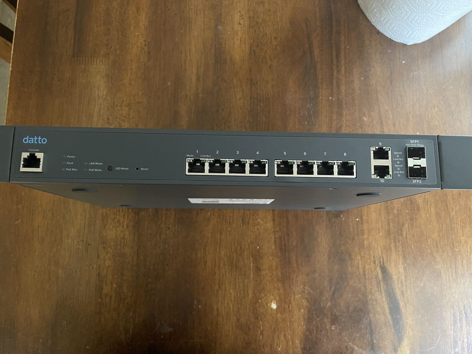 Datto E8 8-Port Gigabit PoE+ Cloud Managed L2 Switch with 2 Dual-Speed SFP Slots
