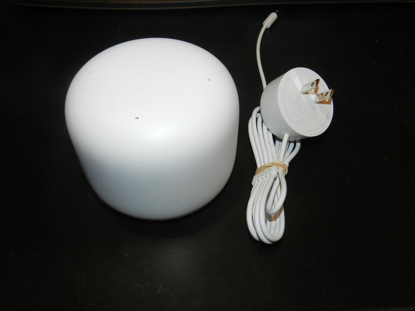 Google Nest WIFI AC1200 Add-on Point Range Extender Model H2E GA00667-US White