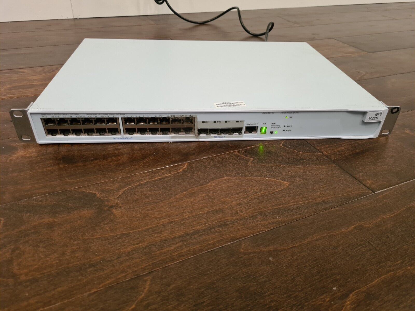 Genuine 3Com Managed Network Switch 4200G 24-Port 3CR17661-91