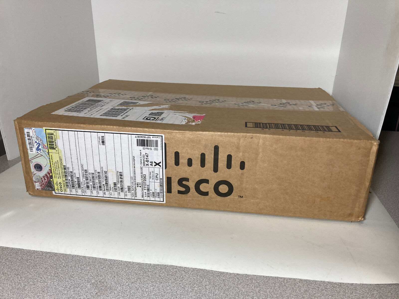 Cisco C891F-K9 Gigabit Ethernet Integrated Services Router New Open Box