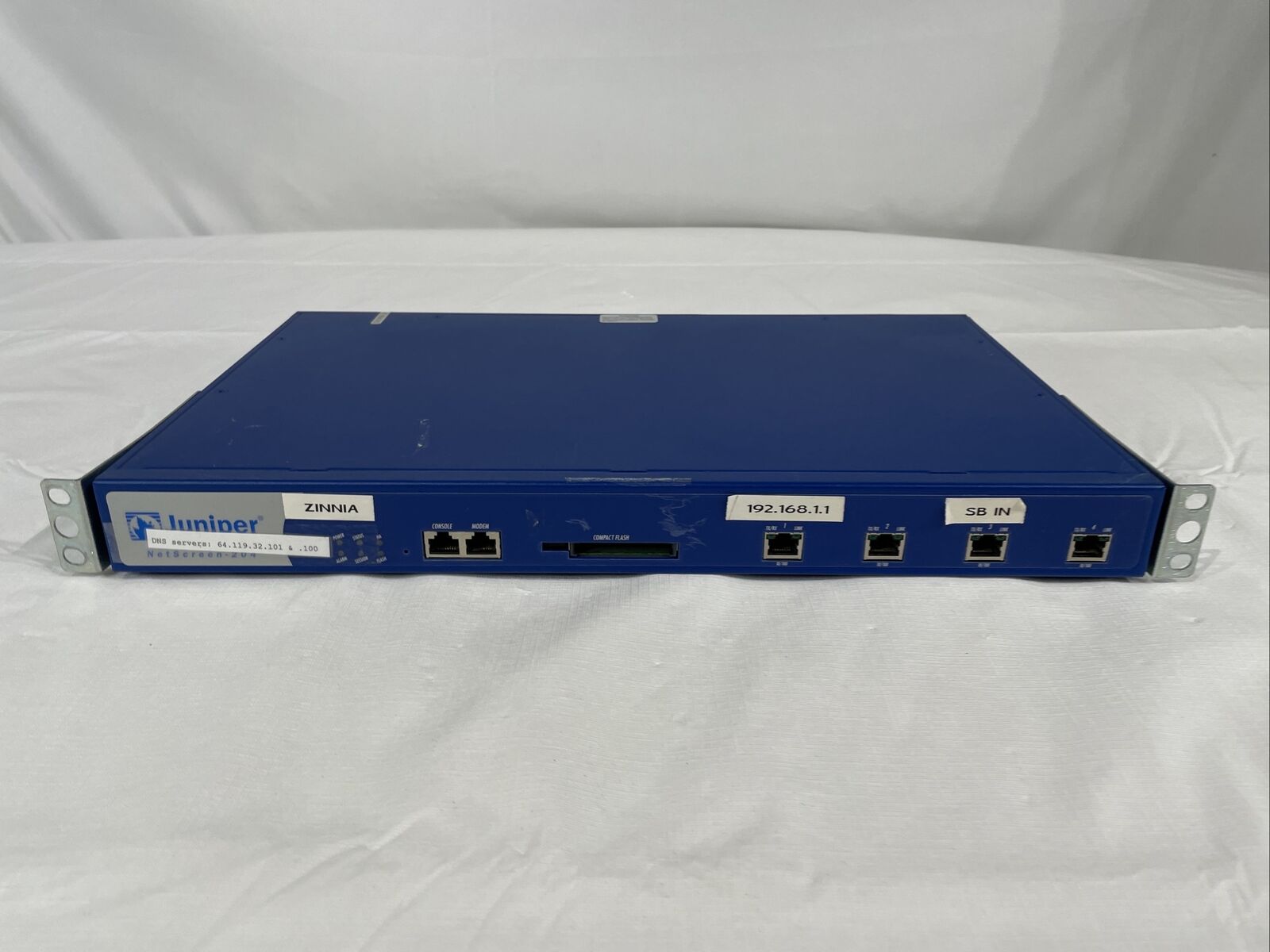 Juniper Networks NS-204-001 NetScreen-204 VPN Firewall Switch
