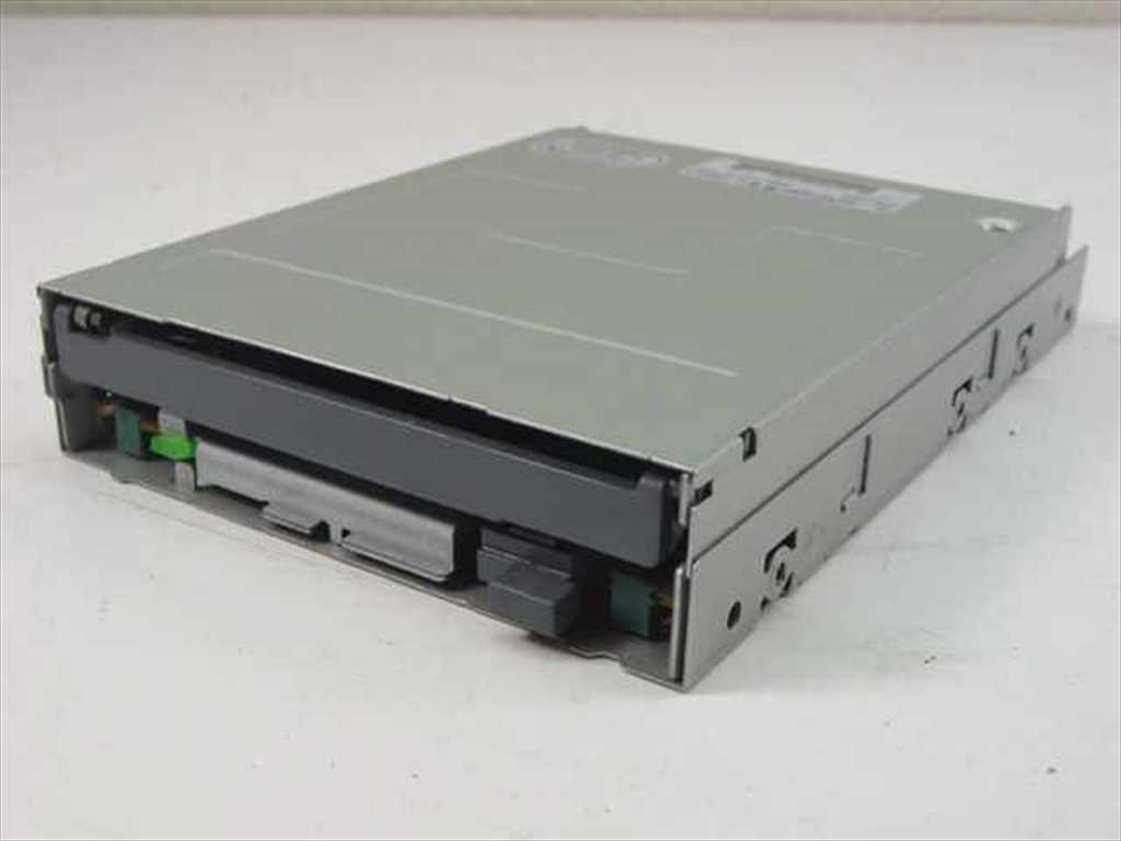 TriGem 3.5 Floppy Drive Internal SFD-321B/LTGND