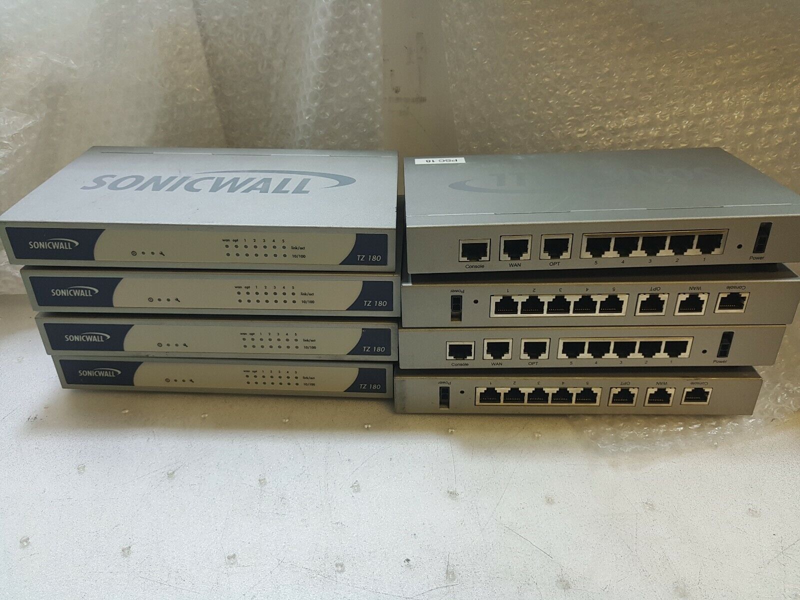 - 8x SonicWall TZ180  Wireless Security Appliance (Without Adapter)