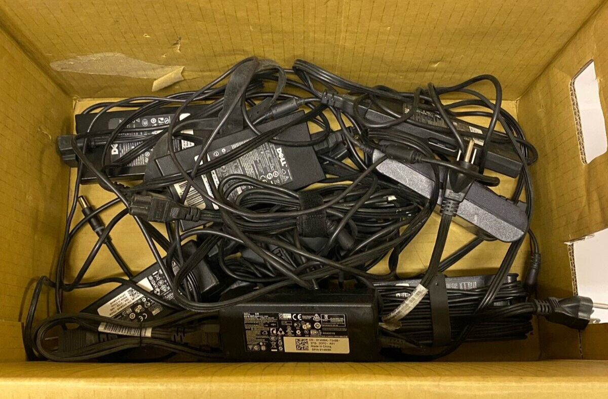Used Lot of 8 90W Dell AC Adapter Charger