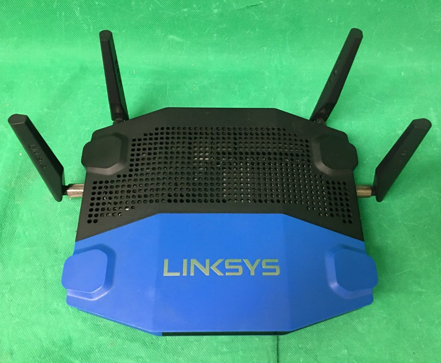 Linksys WRT3200ACM AC3200 Dual-Band Gigabit Wi-Fi Router *PLEASE READ CAREFULLY*