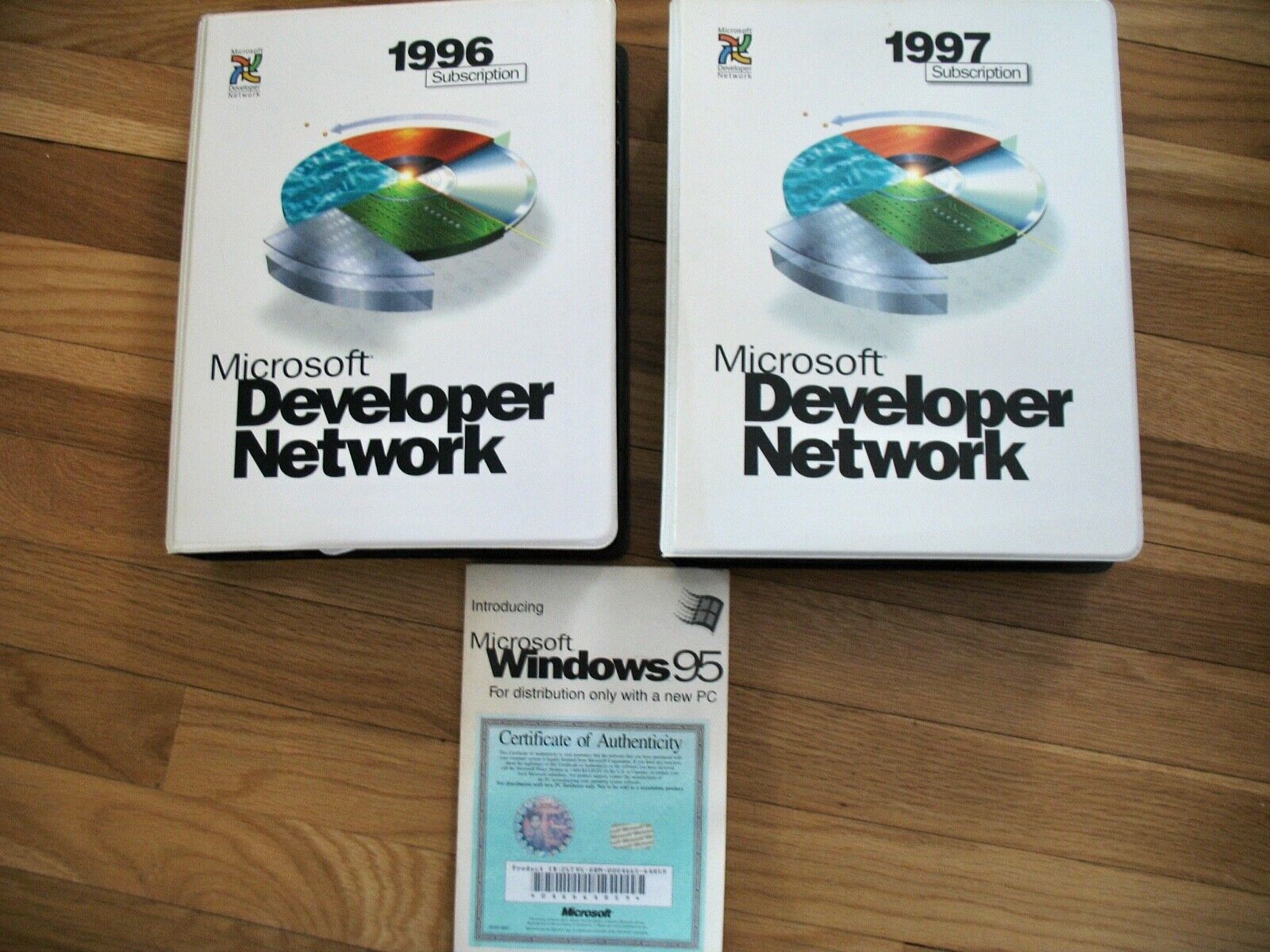 Microsoft MSDN Developer Network software - 1996 and 1997 – Box Sets - CDs