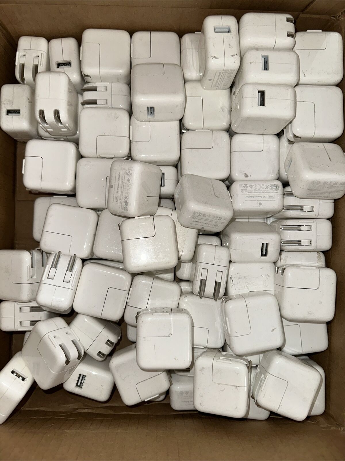 Lot Of 25 Genuine OEM Apple iPad 10W USB Power Adapter Charger A1357