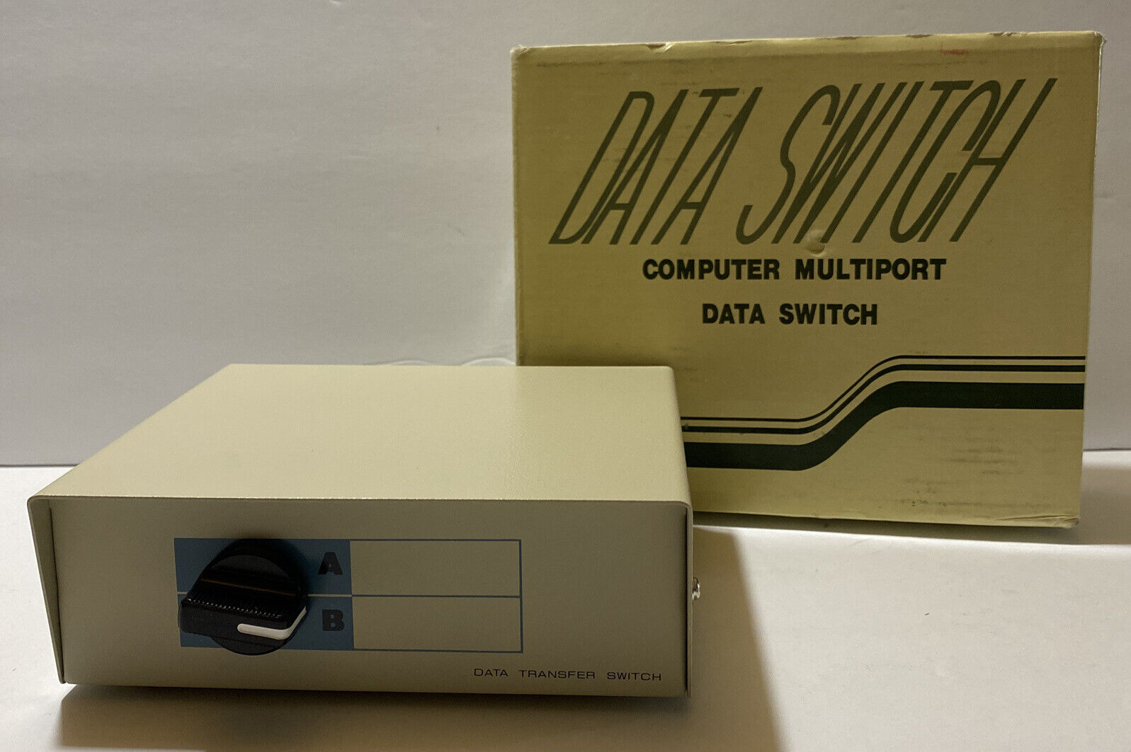 DATA SWITCH Computer Multiport Data Switch ABM25-2
