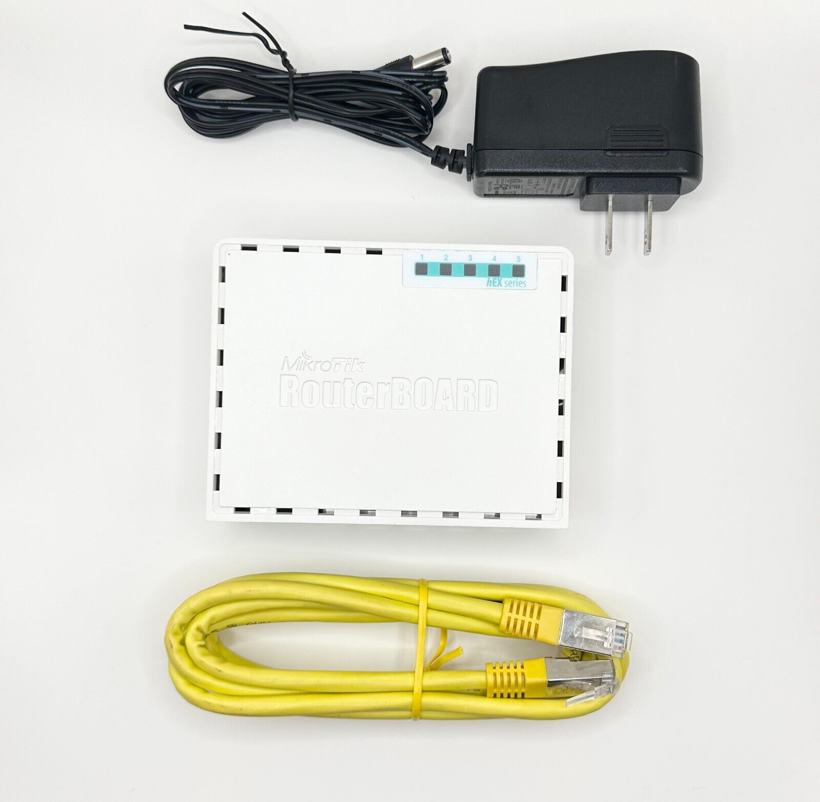 Mikrotik hEX RB750Gr3 5-port Ethernet Gigabit Router RouterBOARD hEX