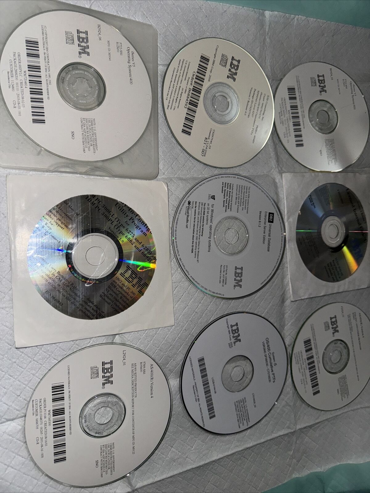 IBM AS/400 Software Disc Mixed Up Over 65 Disc An Tapes An Books   X15  Y1