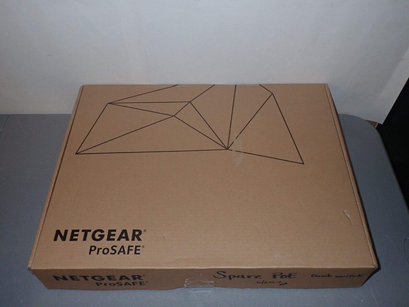 Genuine Netgear ProSAFE GS752TP-100NAS GS752TP 48 Port Gigabit Smart Switch PoE