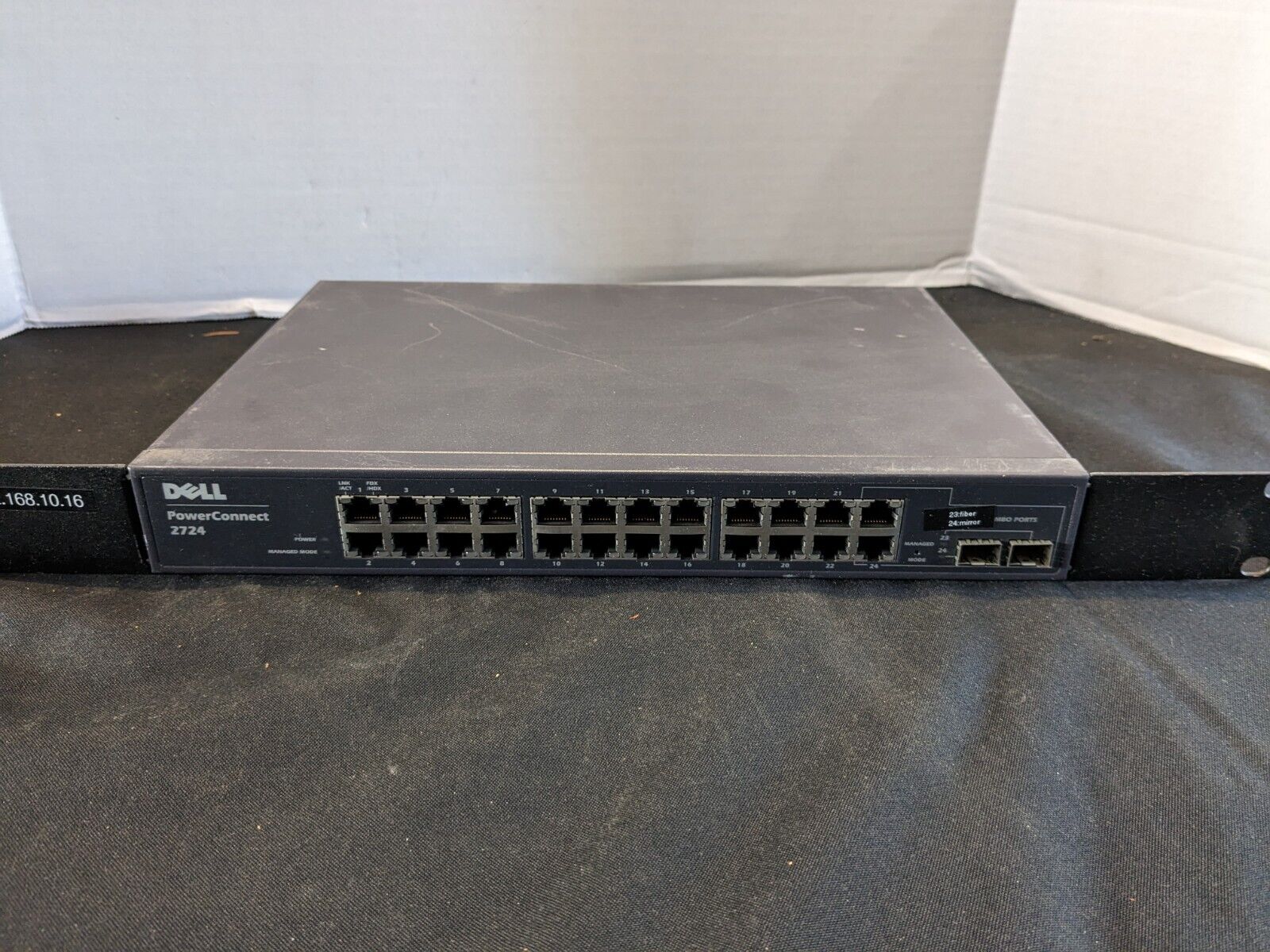 Dell PowerConnect 2724 J0632 24-Port Gigabit Managed Switch 