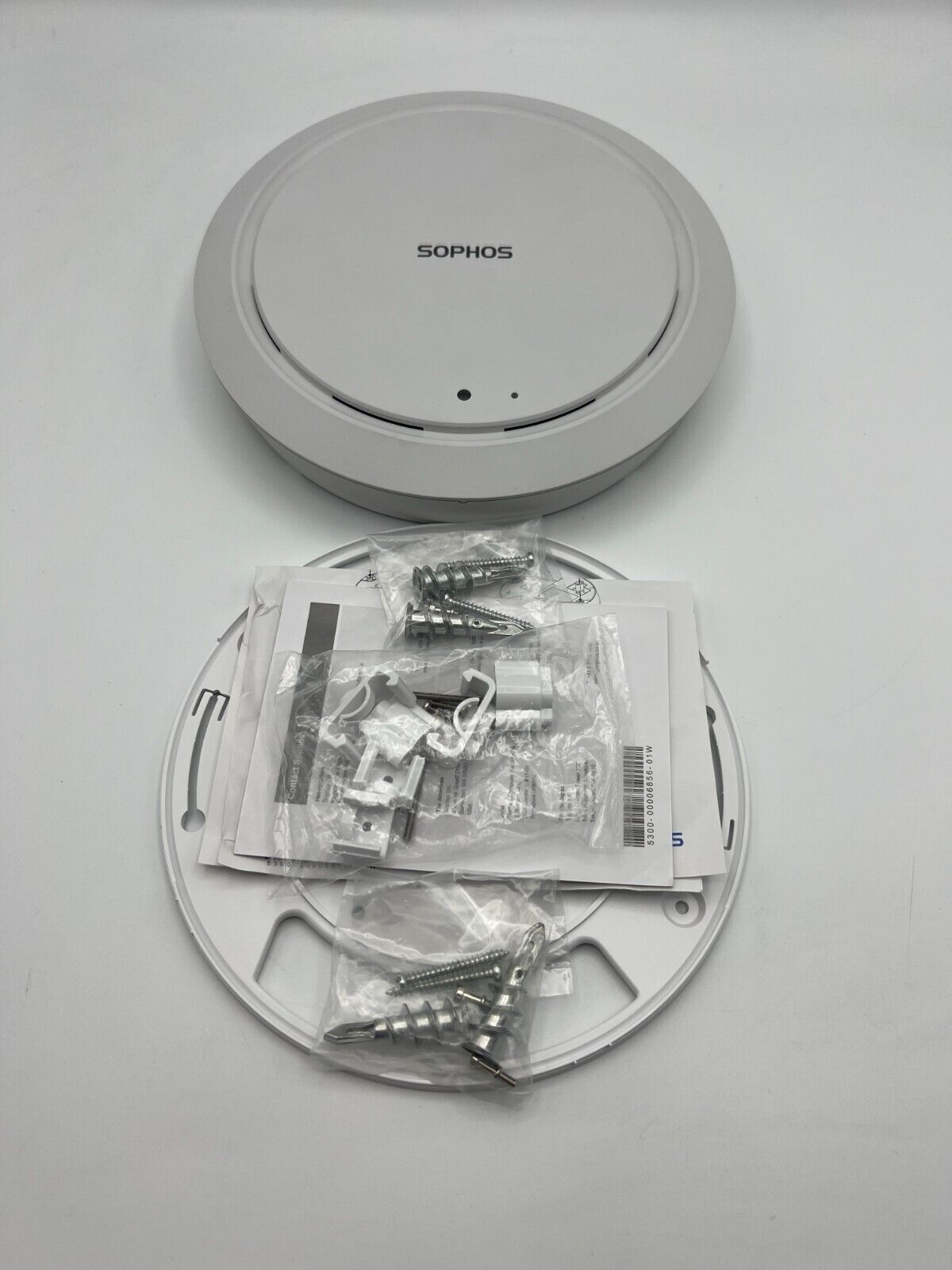 Sophos AP 100C Wireless Enterprise-Grade Ceiling-Mount Access Point Wi-Fi 5