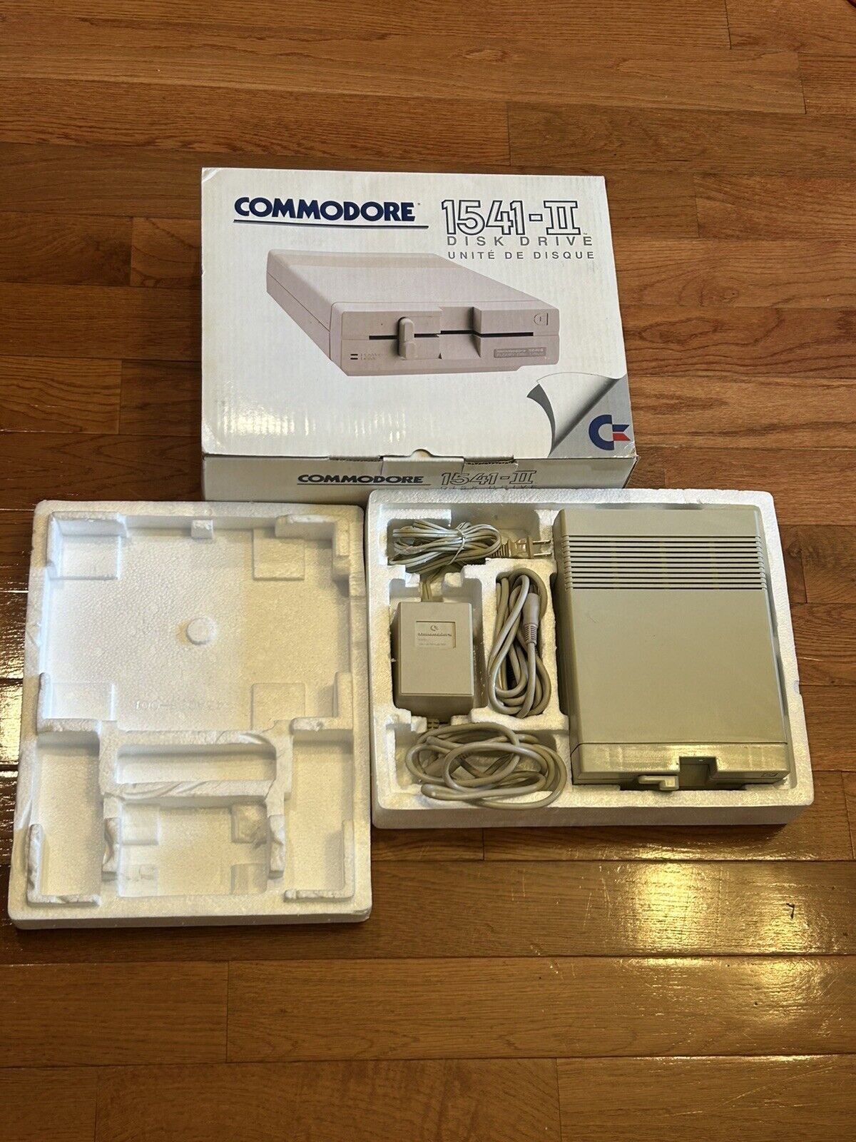 Commodore 1541-II disk drive complete W/Original Box-C64/128 (Tested Works)