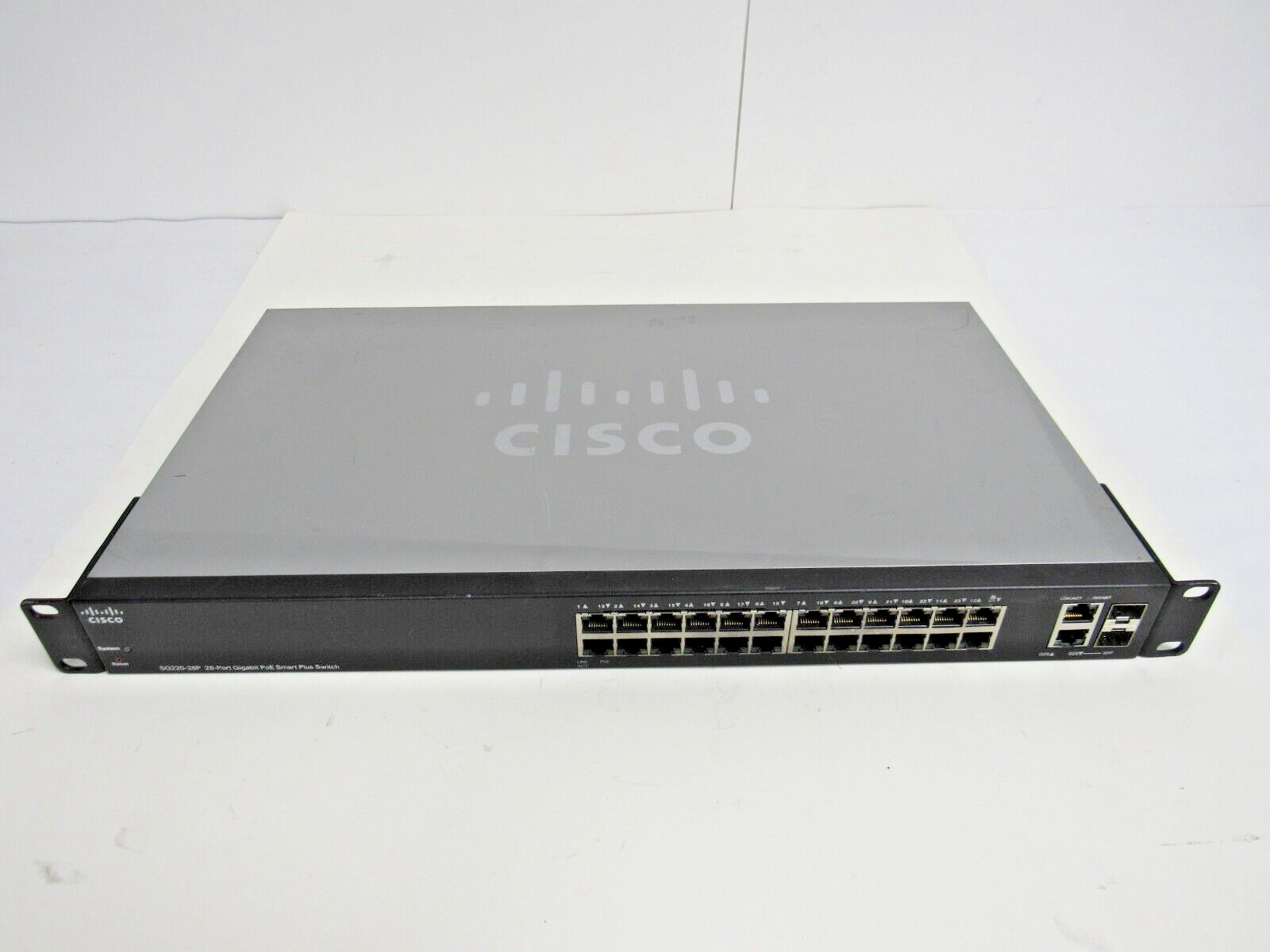 Cisco SG220-26P-K9 26-Port Gigabit PoE Smart Plus Switch     60-4