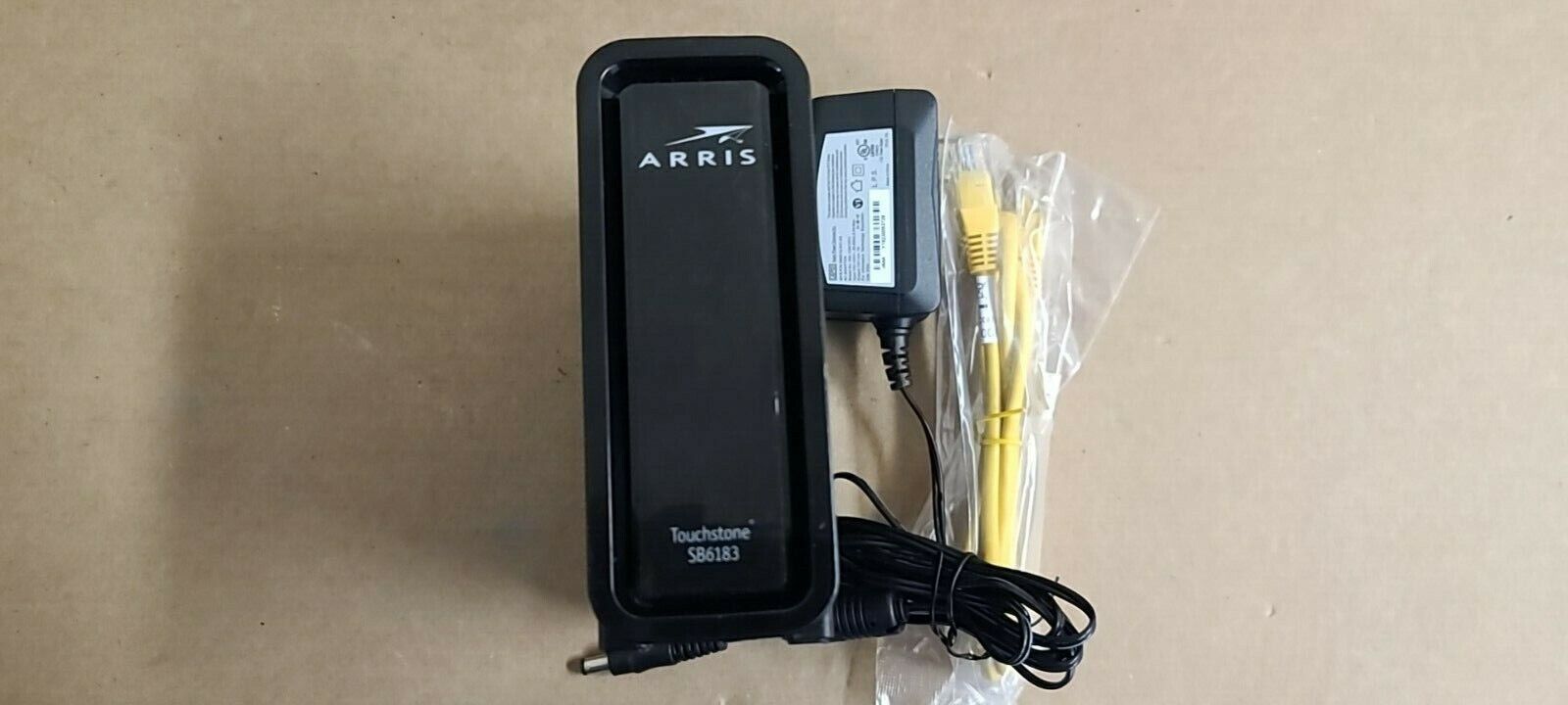  ARRIS SURFboard SB6183 Cable Modem 16x4 Channels DOCSIS 3.0 - Black