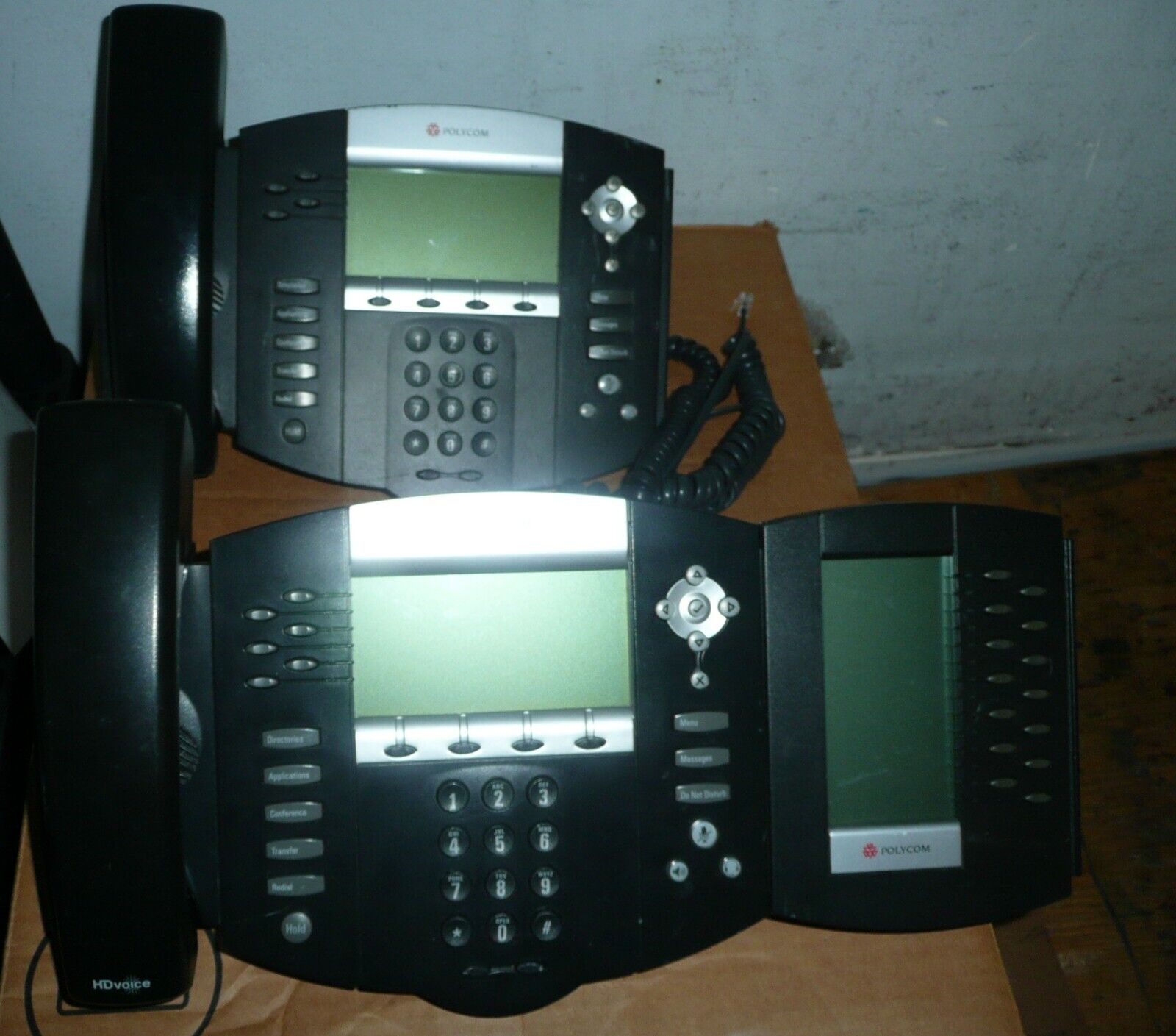 Lot of 2 Polycom Business IP Phones IP550 + IP560 w/ BEM 2201-12630-001 12750