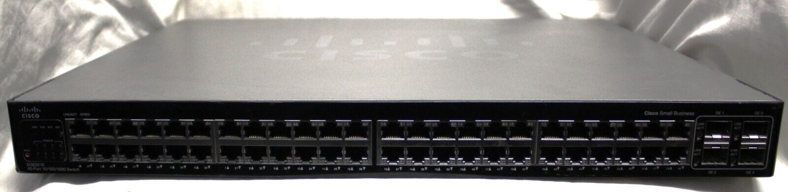 Linksys Cisco SGE2010 48-Port Gigabit Managed Switch