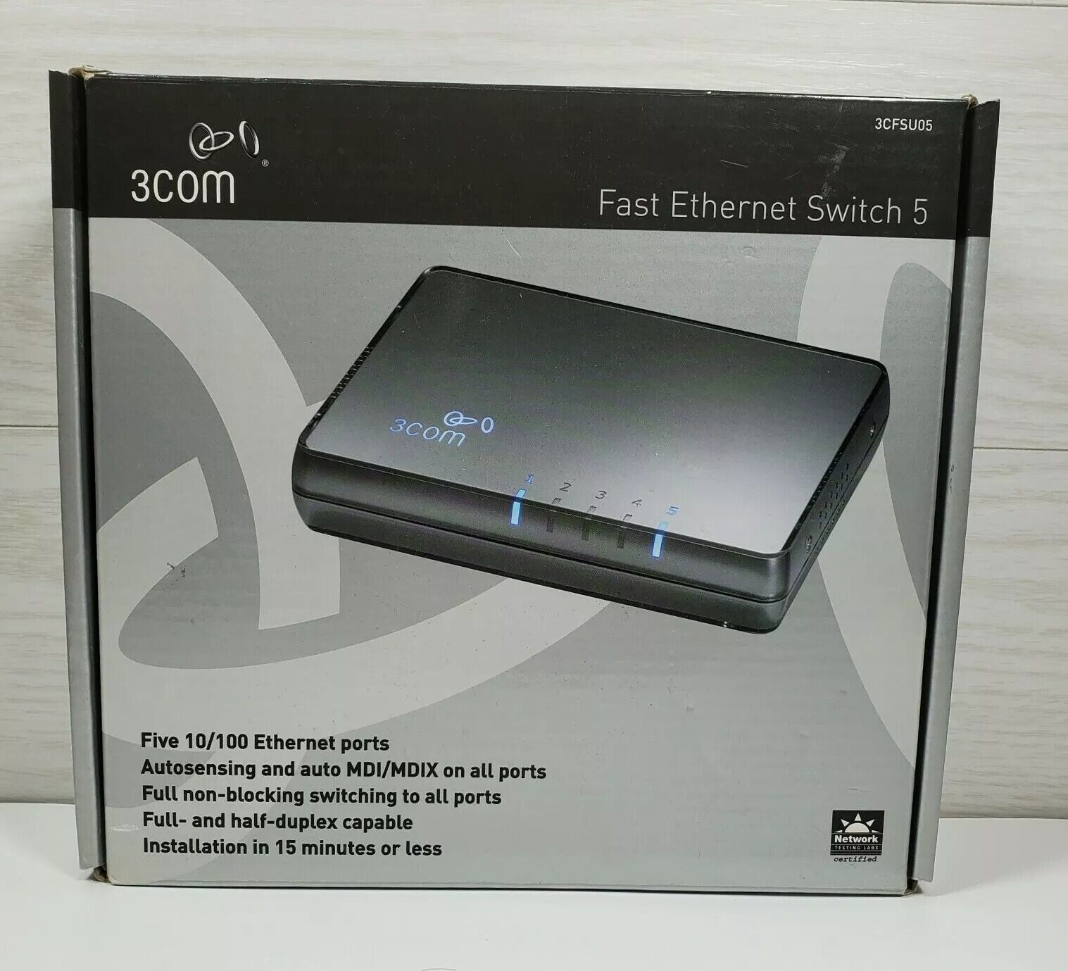 3COM Wired 5-Port Fast Ethernet Full-Duplex Giga Switch 1000Mbps 3CFSU05 