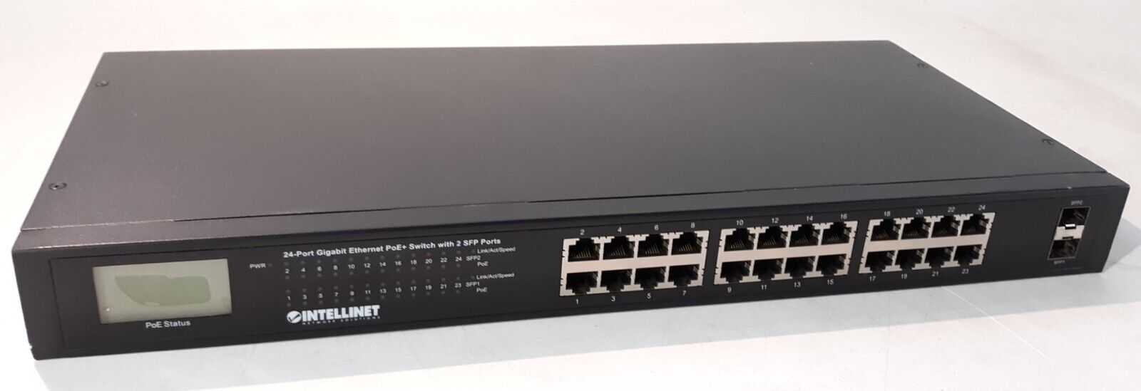 Intellinet 561242 24-Port Gigabit Ethernet Switch PoE+ w/ 2-Port SFP + Cord