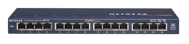 NETGEAR  ProSafe (GS116) 16-Ports External Switch