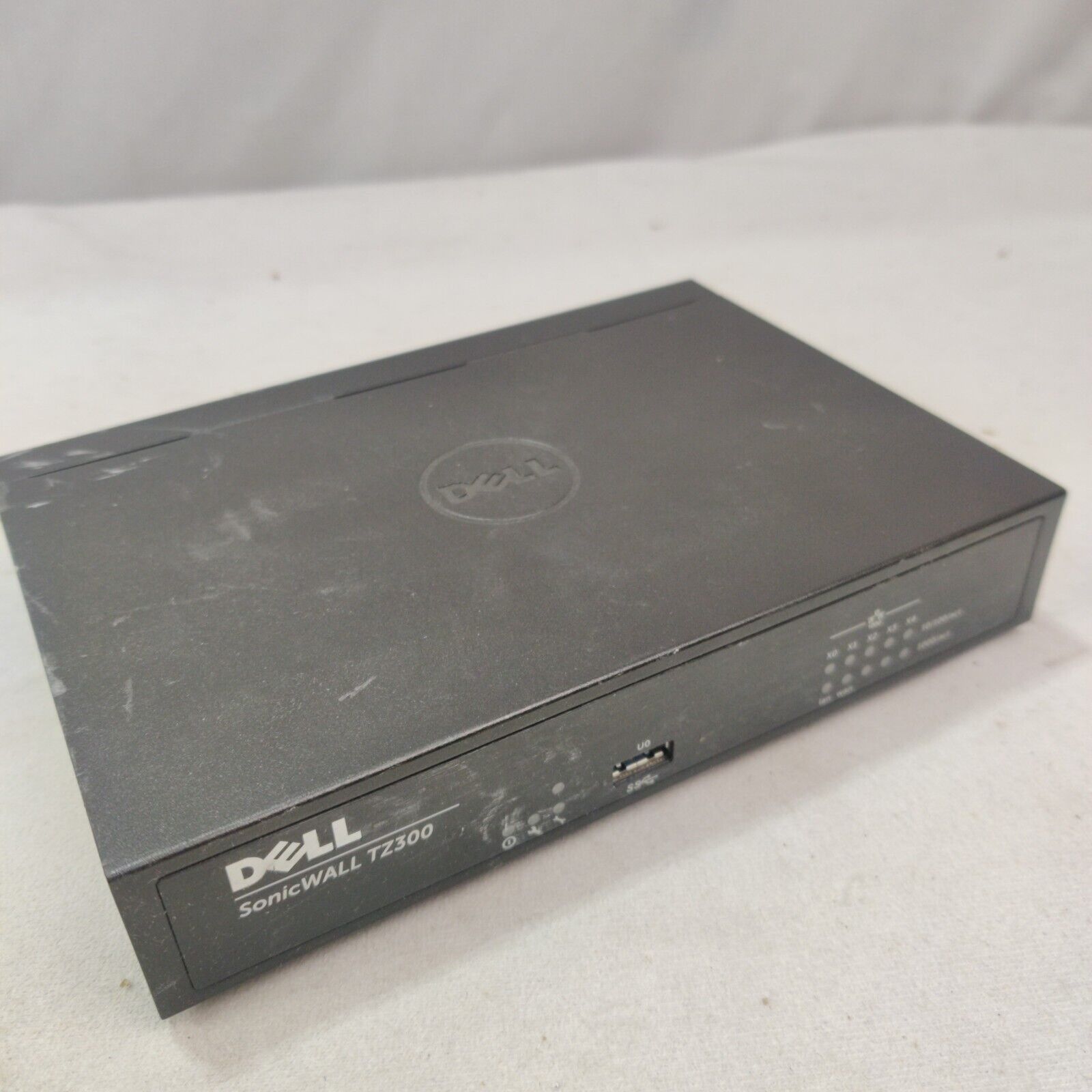 Dell SonicWall TZ300 APL28-0B5 Wireless Firewall 101-500475-50R NO AC ADAPTER