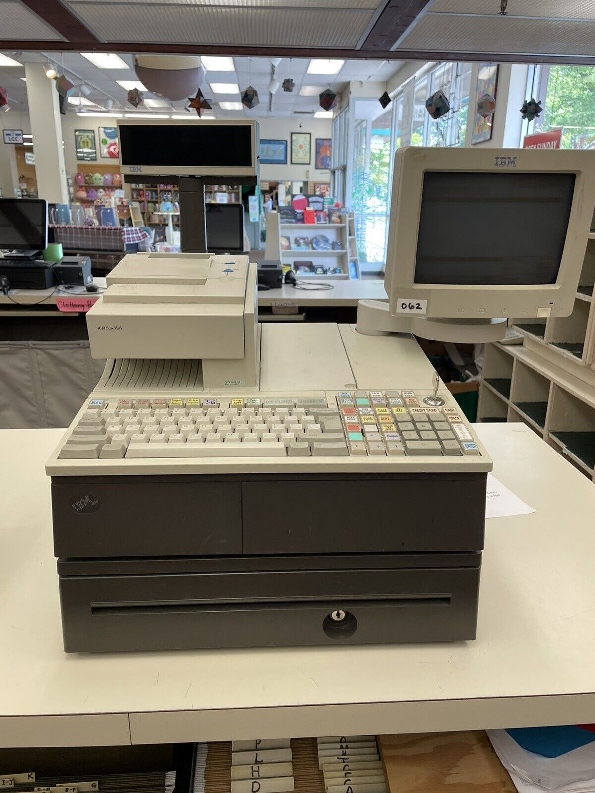 IBM 4694-347 PC BASED POS System (COMPLETE WITH DRAWER, PRINTER, DISPLAYS)