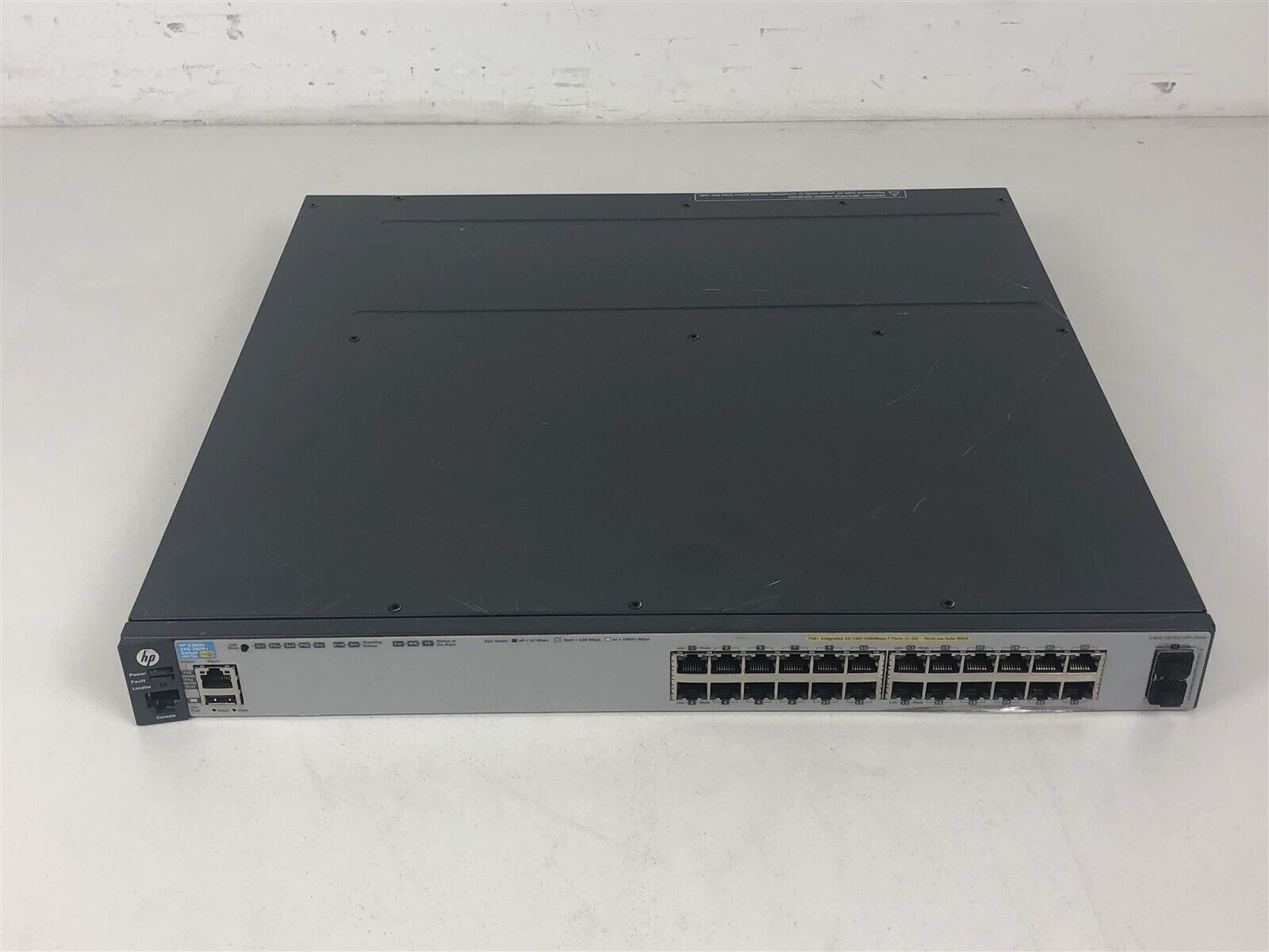 HP E3800 24G-PoE+-2SFP+ 24-Port Ethernet Switch (J9573A)