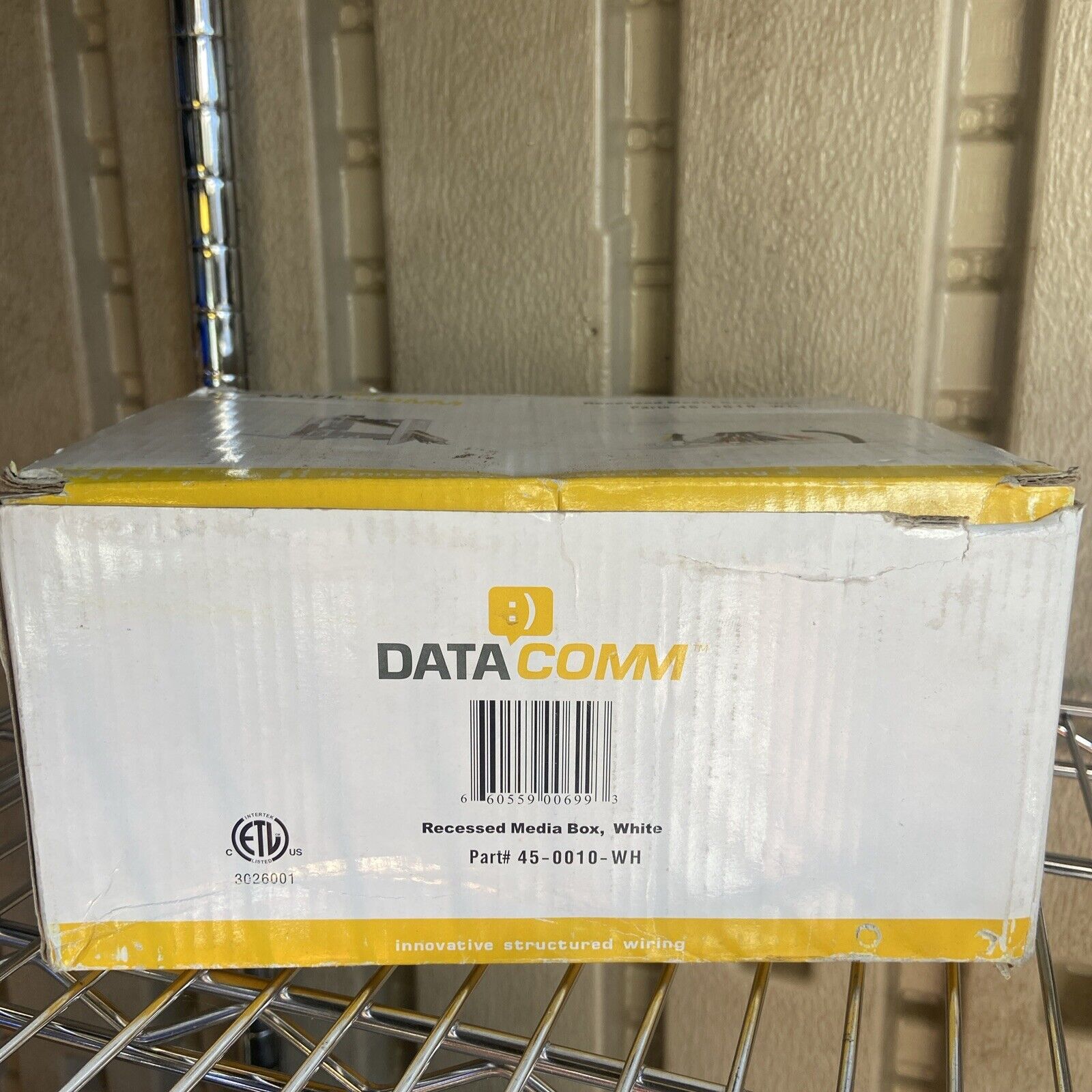 DATACOMM Electronics 45-0010-WH Recessed Media Box Fast Ship
