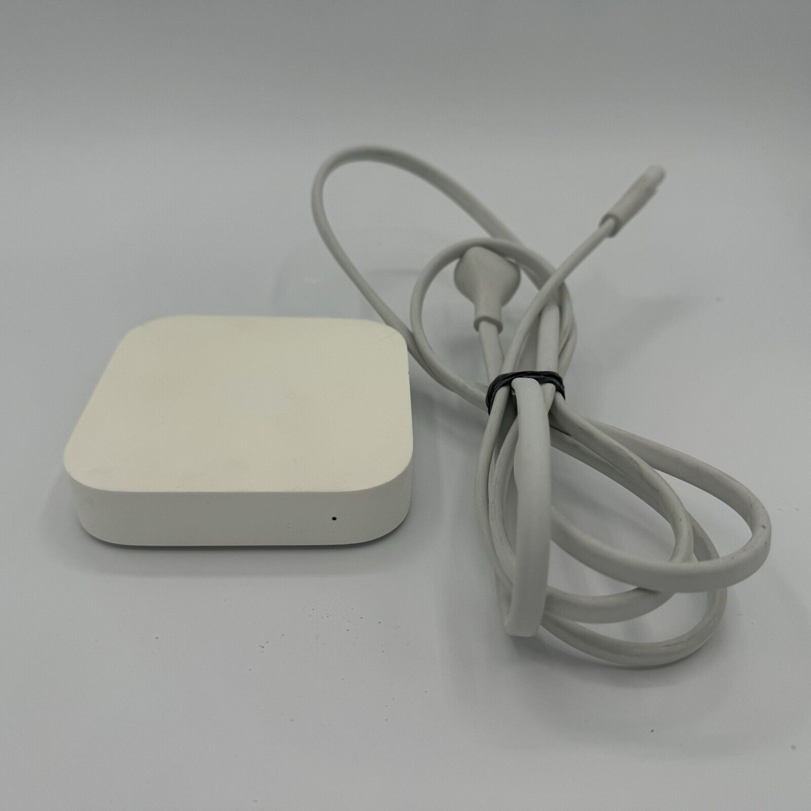 Apple AirPort Express Base Station (2nd Generation) A1392