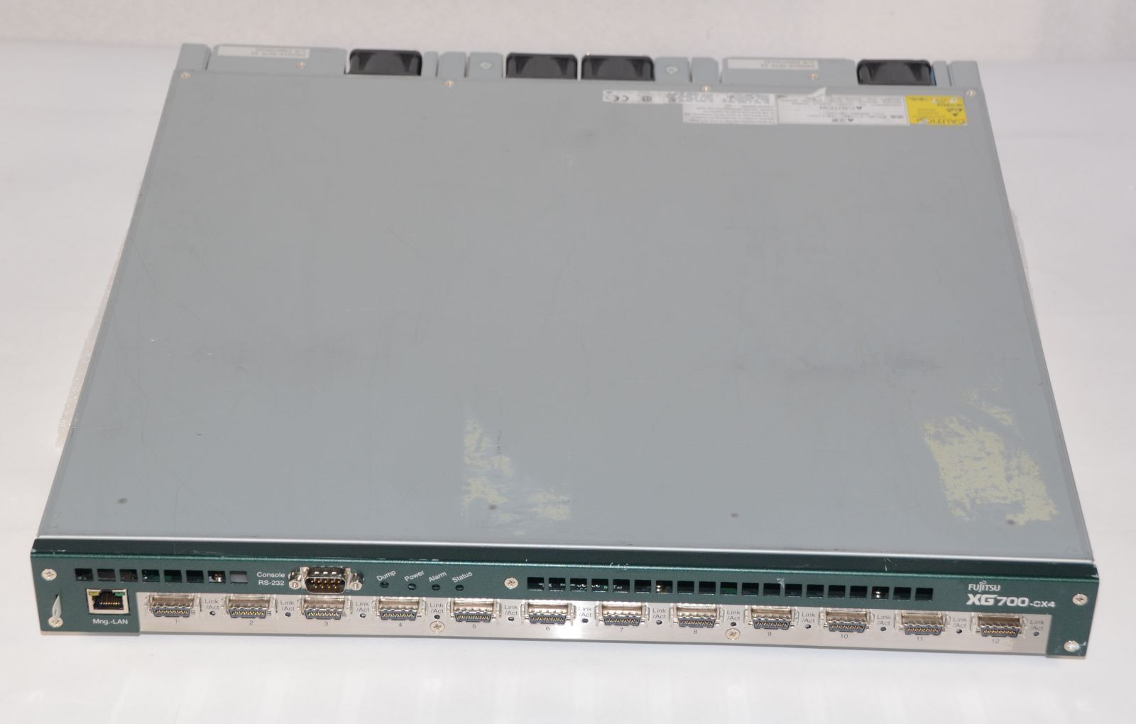 FUJITSU XG700-CX4 10GB 12-PORT Ethernet SWITCH PD-XG700FB PA03500-B201