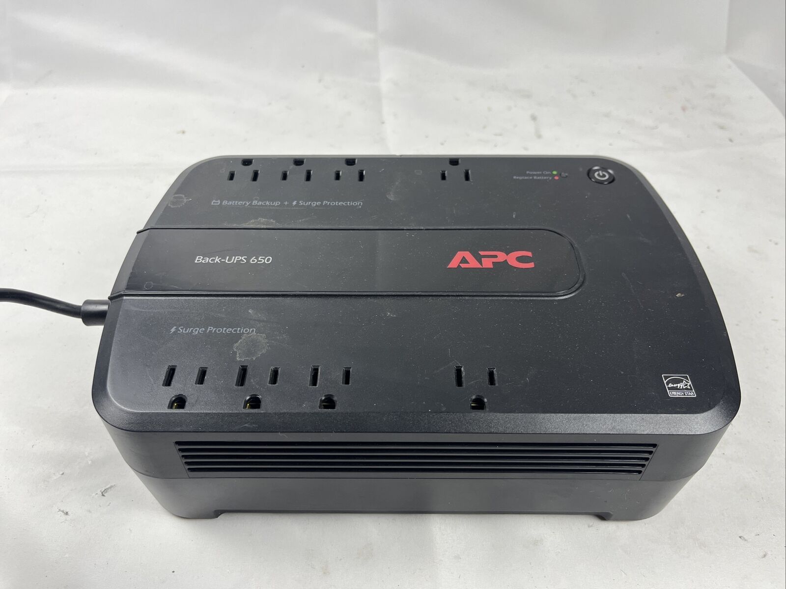 APC Back-UPS 650 Batte BE650G1 with 8-Outlet With Good Battery, Black