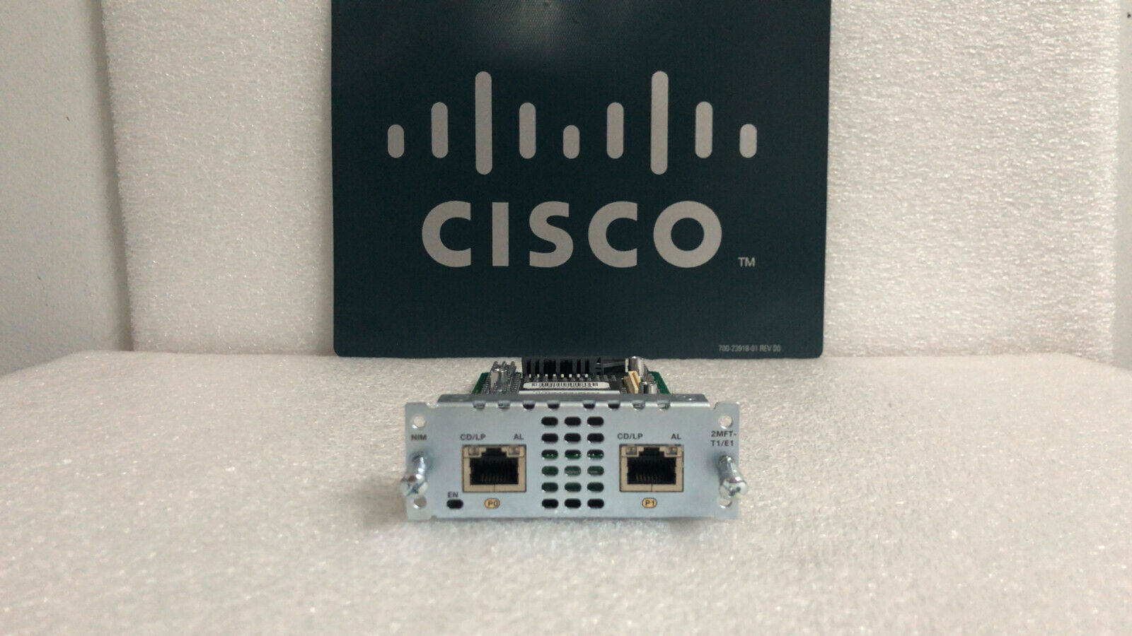 CISCO NIM-2MFT-T1/E1 2-Port T1/E1 WAN and Voice Network Interface Module Card