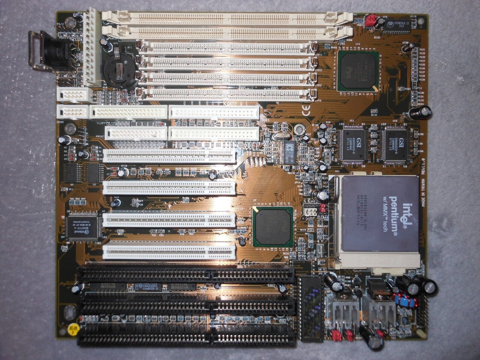 Acorp SP-586TX /5TX32 Socket 7 motherboard ISA PCI COM LPT HDD FDD PS/2 USB +CPU