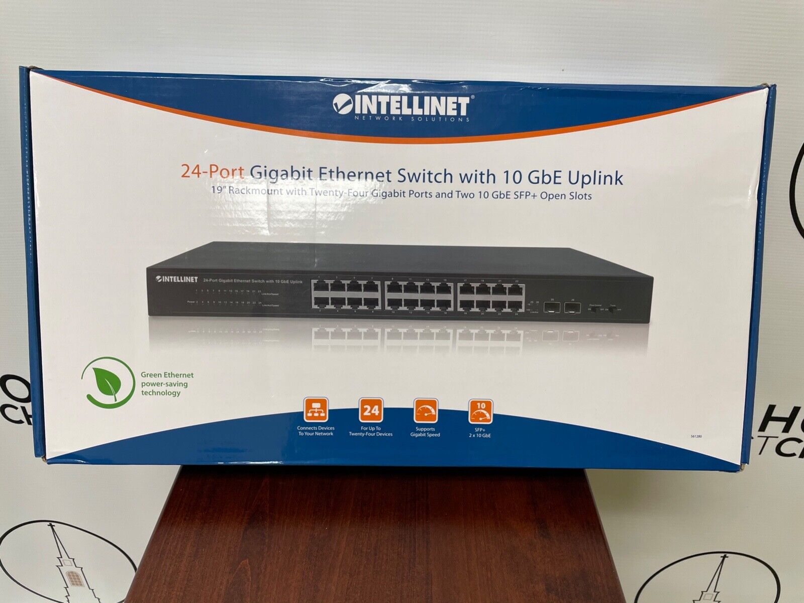 Intellinet 24-Port Gigabit Ethernet Switch with 10 GbE Uplink