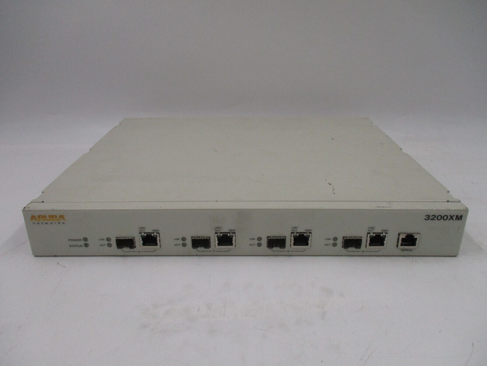Aruba Networks 3200XM Wireless Mobility Controller P/N: 3200XM-US Tested Working