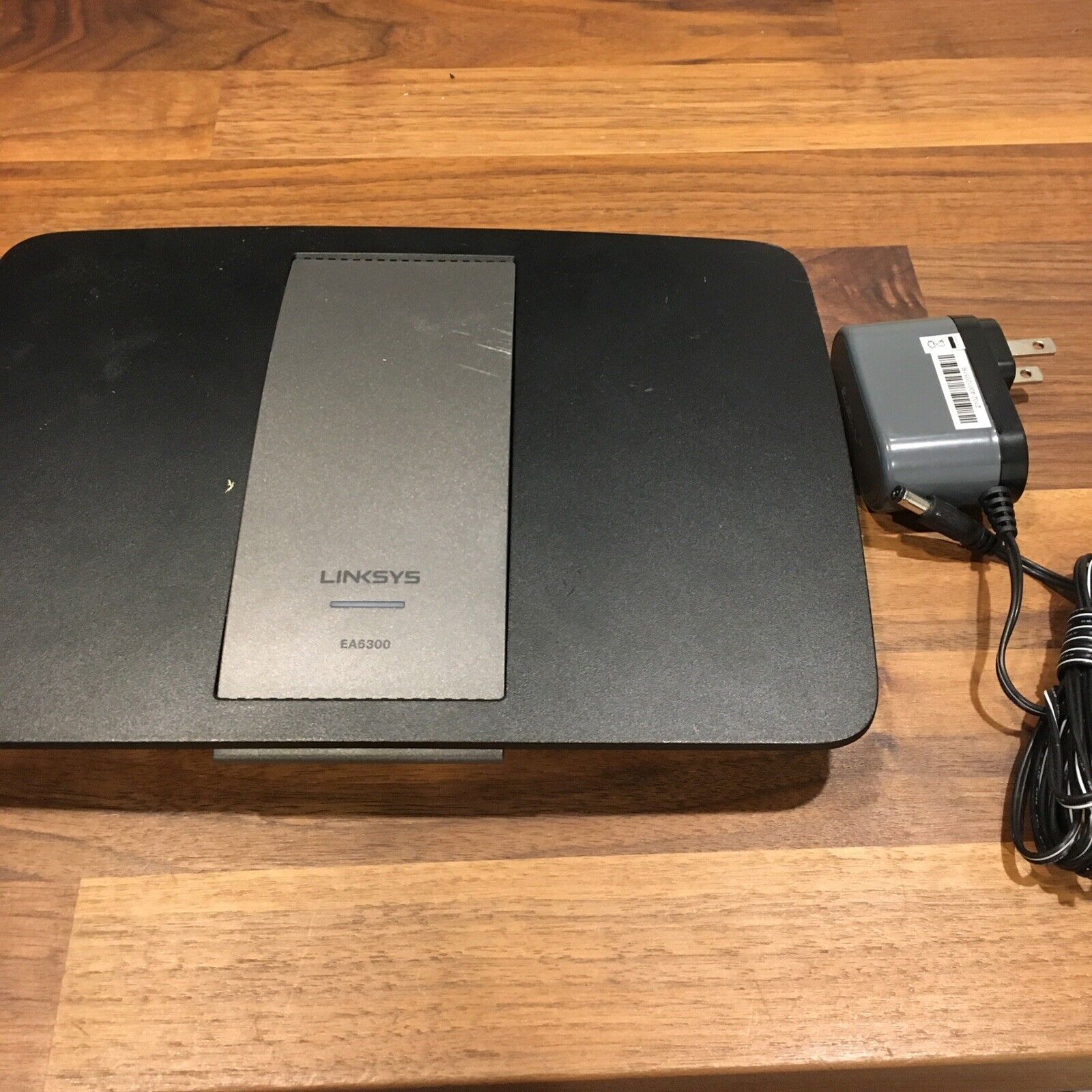 Cisco Linksys EA6300V1 Wireless Router With Power Cable UNTESTED AS IS