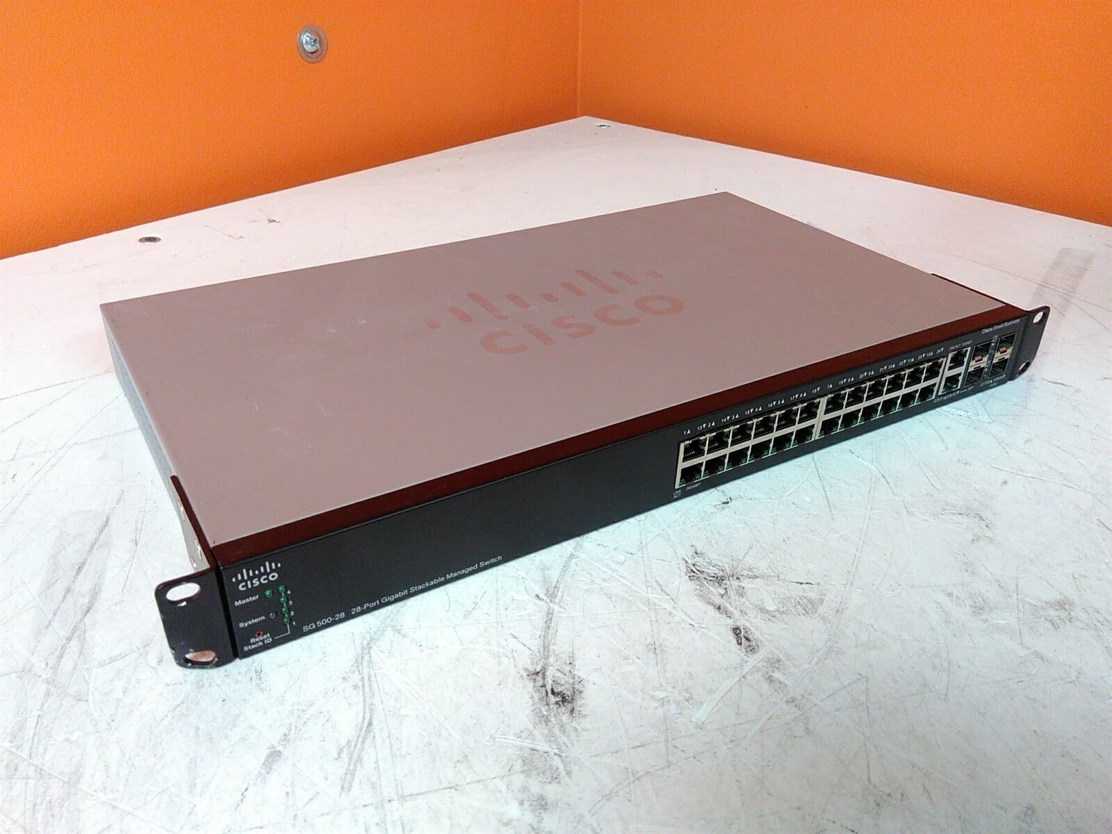 Cisco SG500-28 28 Port Gigabit Stackable Managed Network Switch 