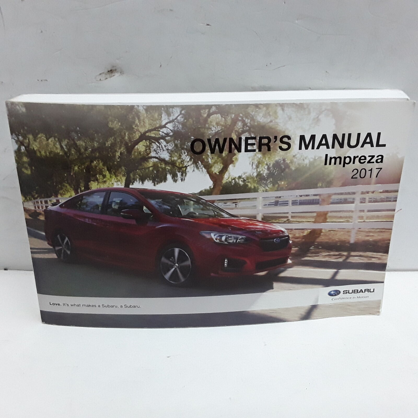 2017 Subaru Impreza Owners Manual book