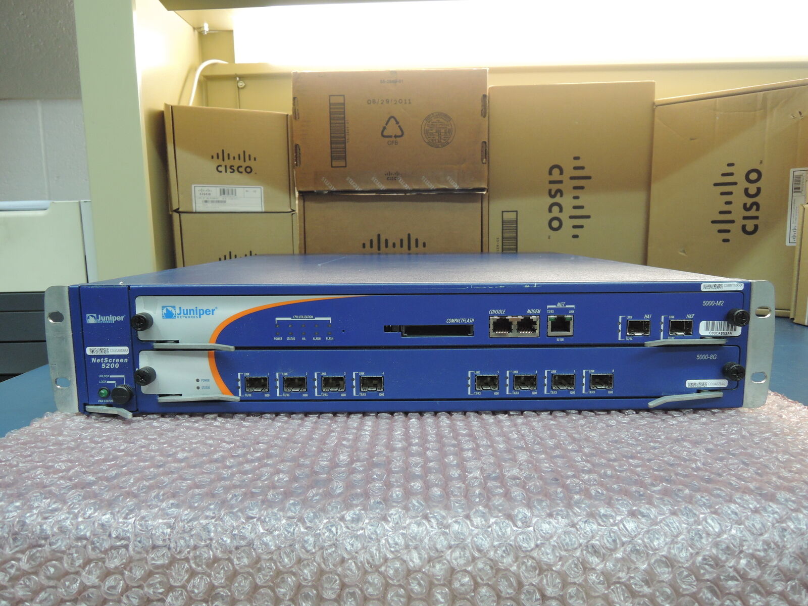 Juniper Netscreen NS-5200 Chassis with dual power. 90 DAYS Warranty Real time