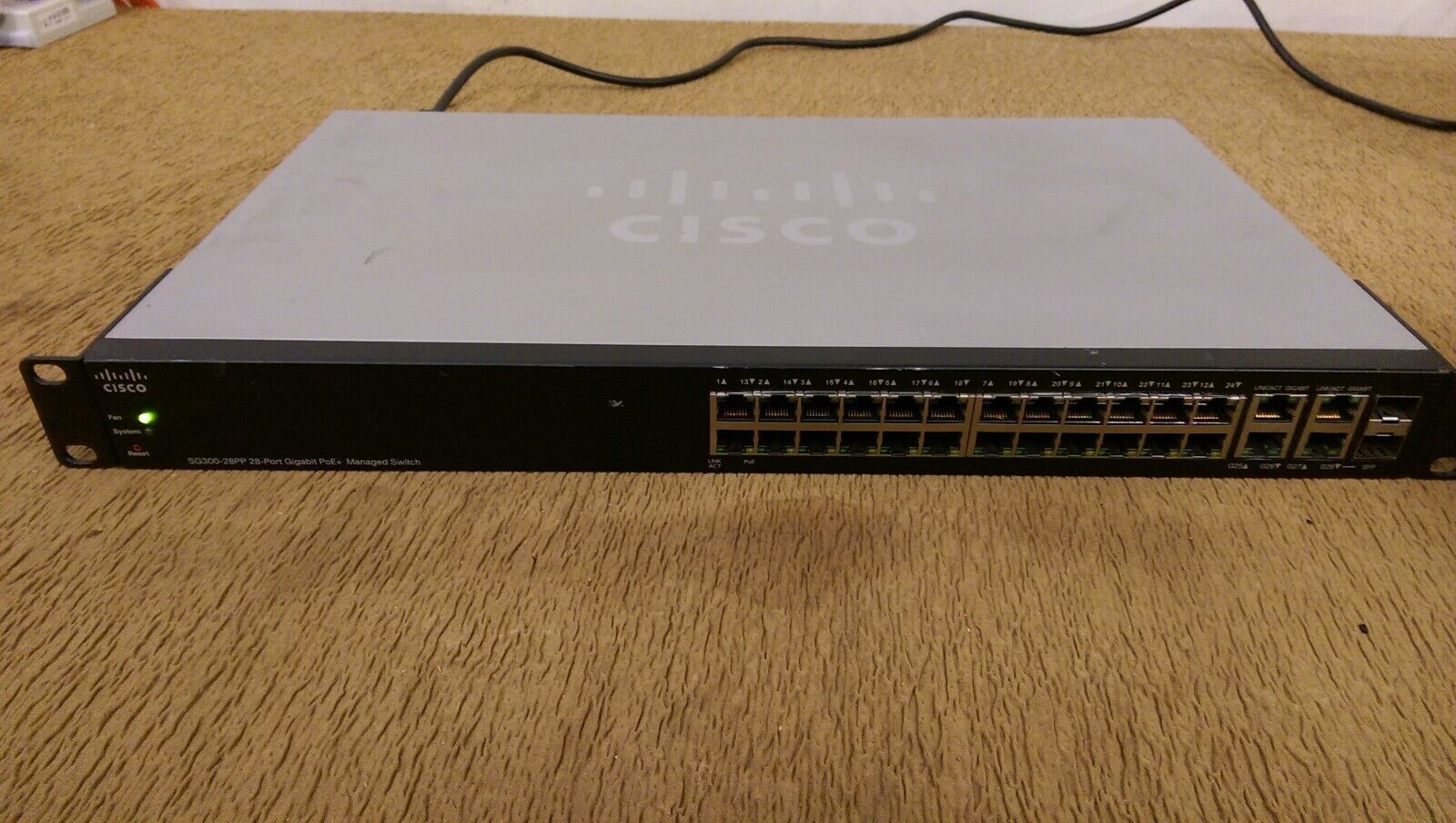 Cisco SG300-28PP 28 Port Gigabit PoE+ Managed Switch- USED