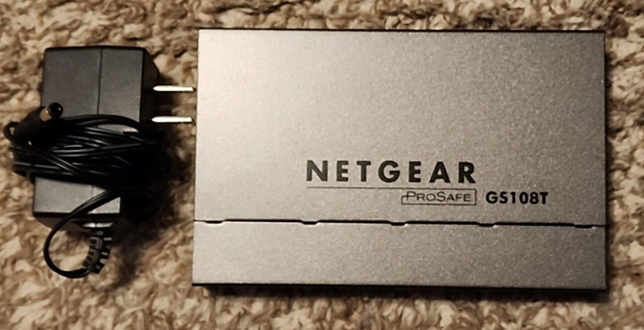 NETGEAR ProSafe GS108Tv2 GS108T Smart Switch 8-Port Gigabit W AC Adapter