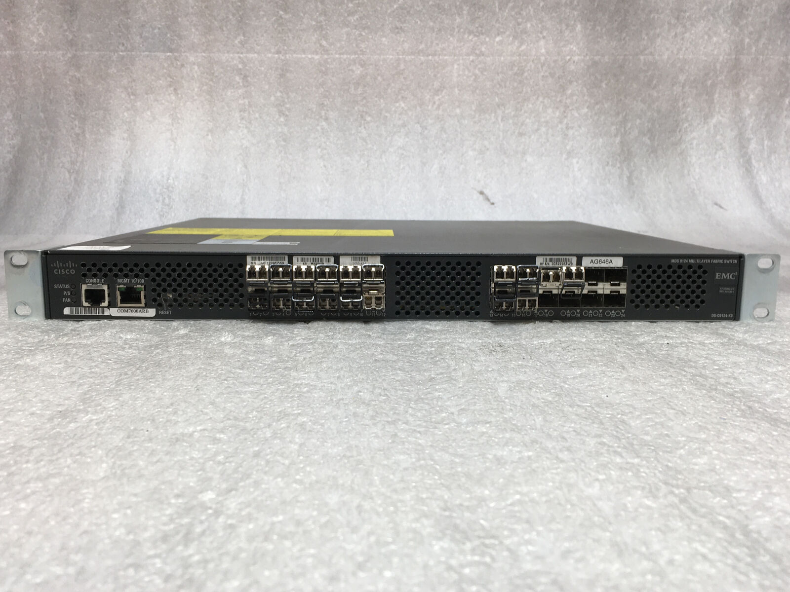 Cisco DS-C9124-K9 MDS 9124 24-Port Multilayer Fabric Switch w/ 2x PSU's, Reset