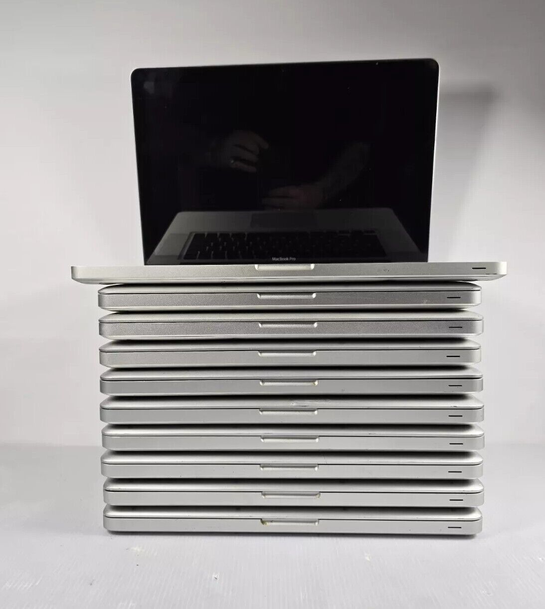 Lot of 10 Apple MacBook Pro 13\'/15\'  Mix For Parts AS IS READ